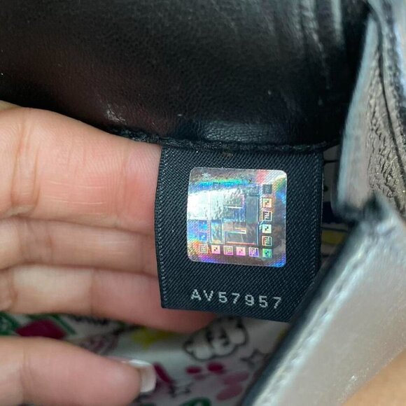 Fendi Ff Embossed Leather Wallet / Crossbody Bag- Rare & Discontinued - Picture 7 of 7